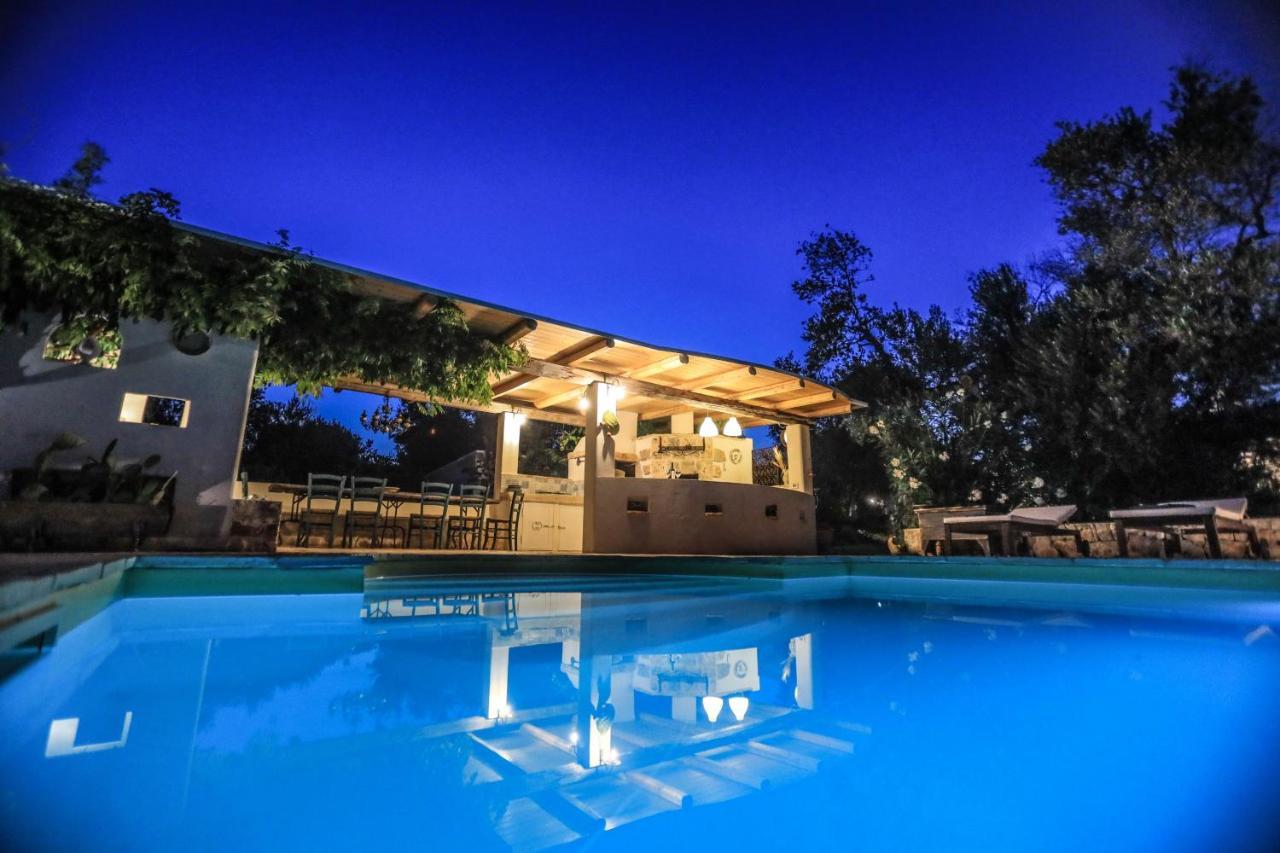 Trulli Il Geco Sognante Villa Ceglie Messapica Exterior foto