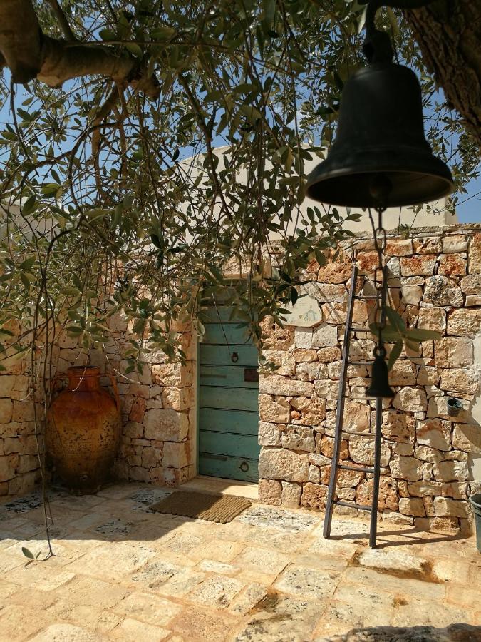 Trulli Il Geco Sognante Villa Ceglie Messapica Exterior foto