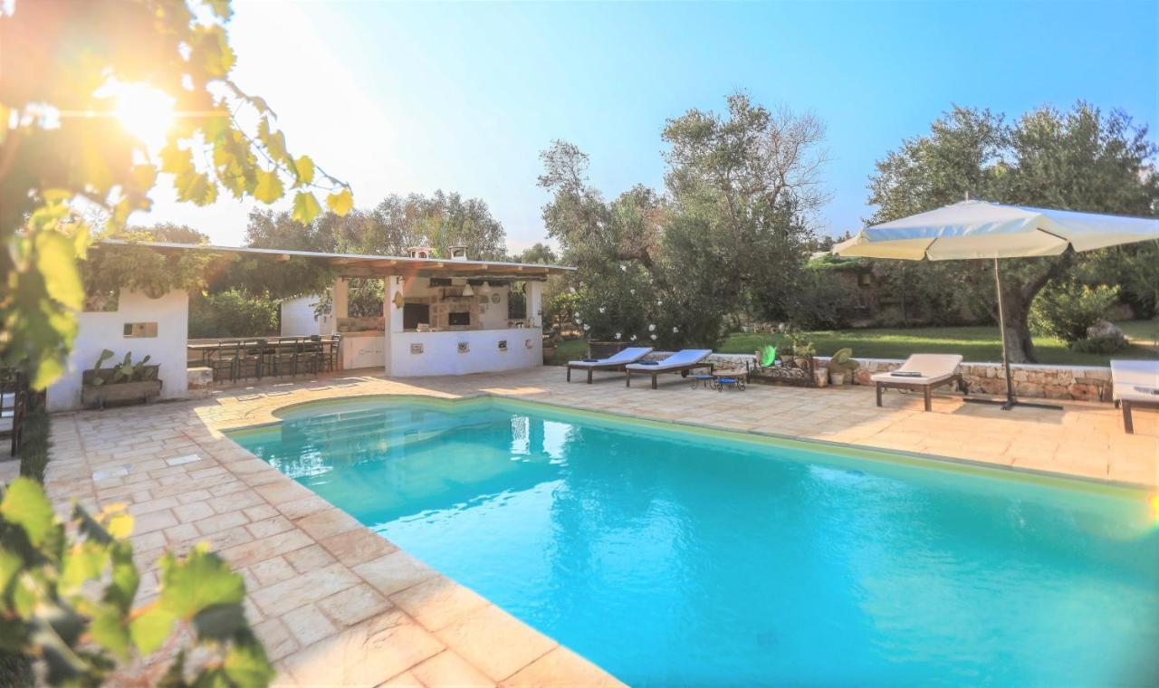 Trulli Il Geco Sognante Villa Ceglie Messapica Exterior foto