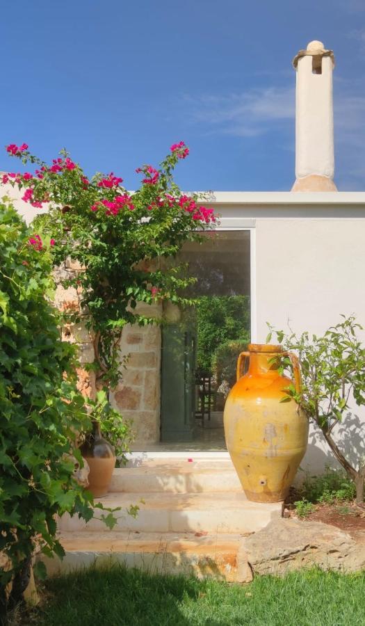 Trulli Il Geco Sognante Villa Ceglie Messapica Exterior foto